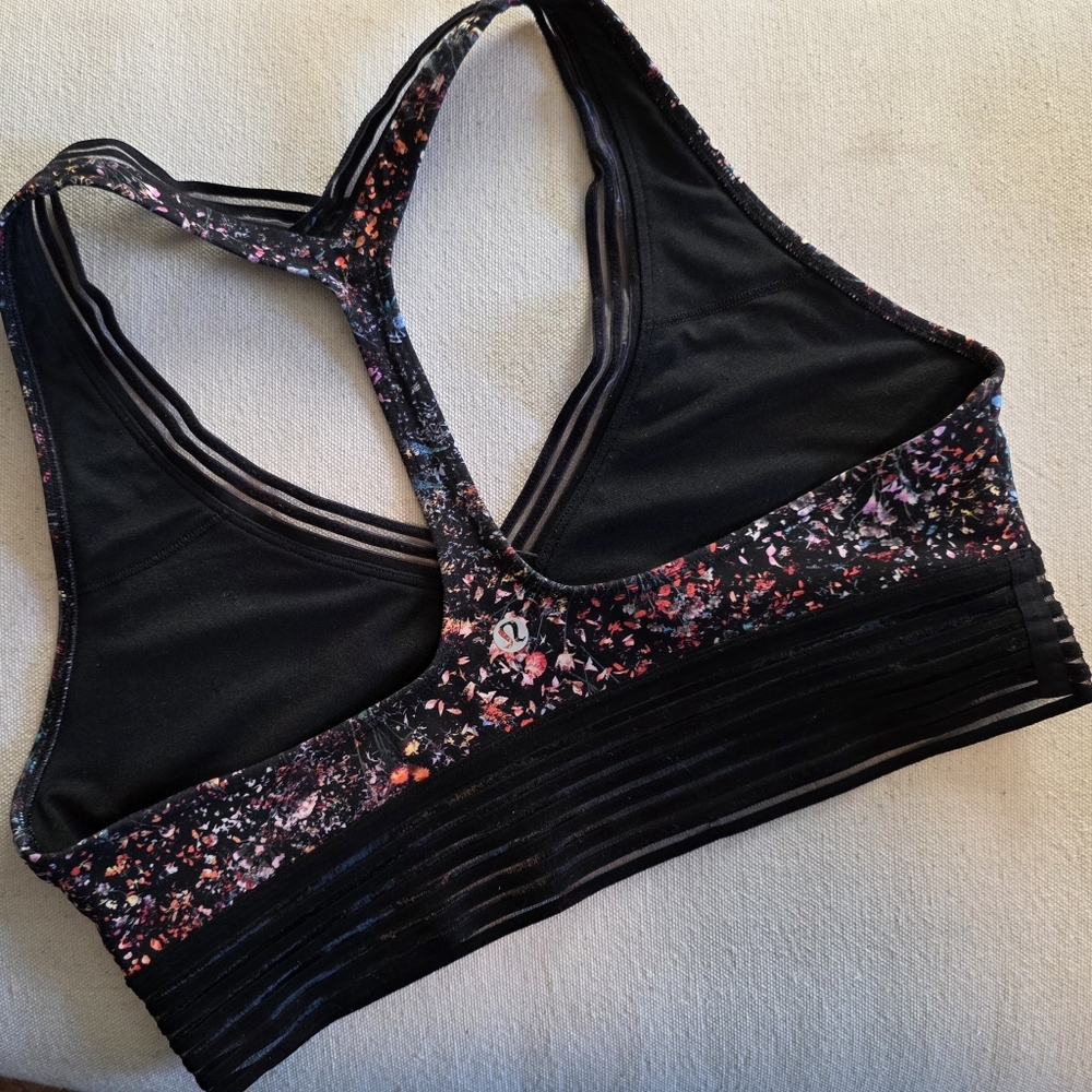 Lululemon Flowerescent Find Focus Bra - Picture 4 of 8